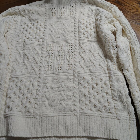 Warm and Beautiful Long Sleeve Sweater Ivory Color - Picture 5 of 5